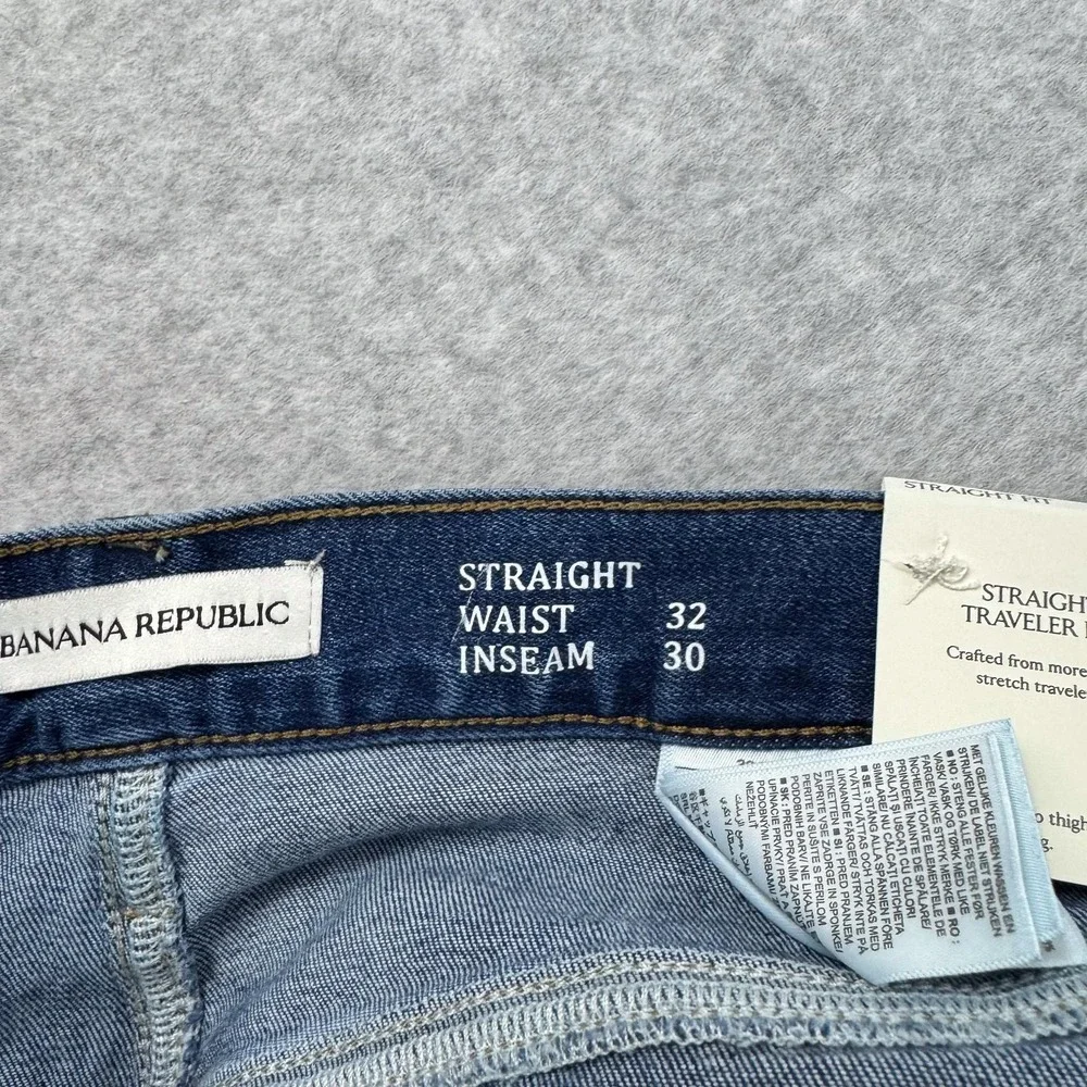 Banana Republic Jeans Mens 32x30 Blue Straight Fit Traveler Denim Casual NEW